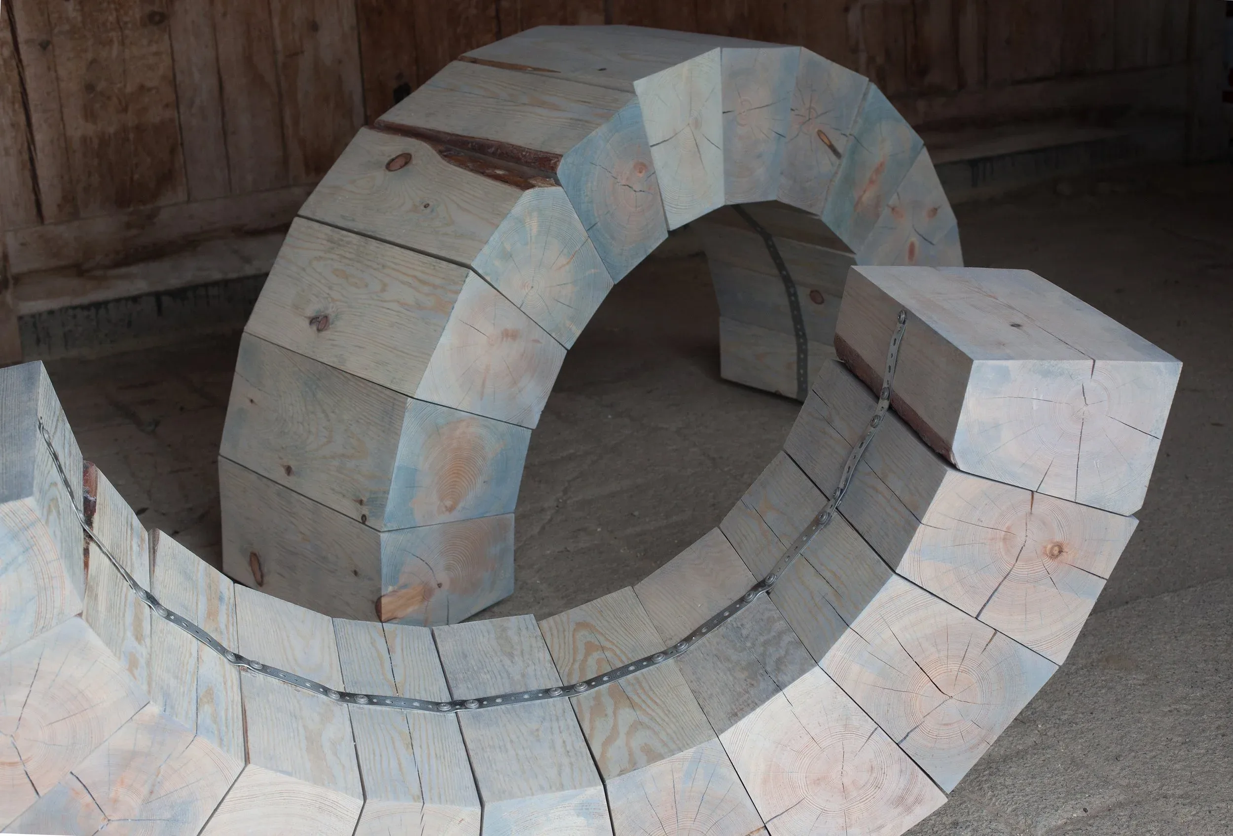  Gideonsson/Londré (Sweden, born 1985 and 1986),  Arch , 2021, waxed wood, steel banding, dimensions variable: four sculptures approx. 13 x 39 3/8 x 47 1/4 inches, each. Courtesy of the artist. ©   Gideonsson/Londré 