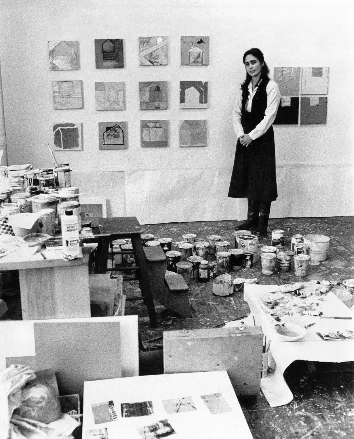 Bradford in her studio in 1985. Photograph by Philip Rogers.